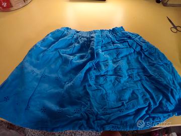 gonna di cotone azzurro con fiorellini