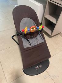 Sdraietta Baby Bjorn con gioco