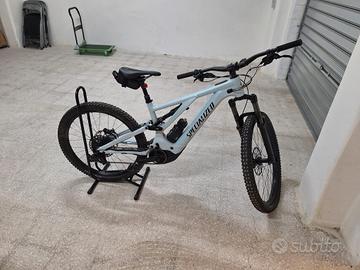 Specialized Turbo Levo – e-MTB Full Suspension