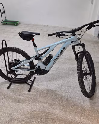 Specialized Turbo Levo – e-MTB Full Suspension