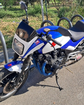 Suzuki cafe' racer