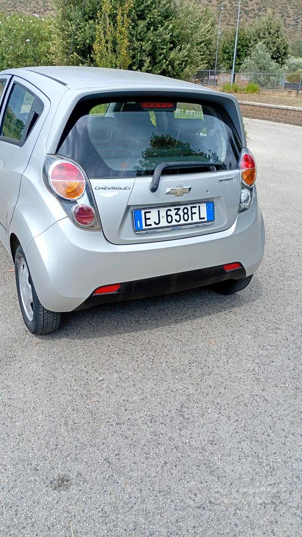 Chevrolet Spark 2011 photo 2