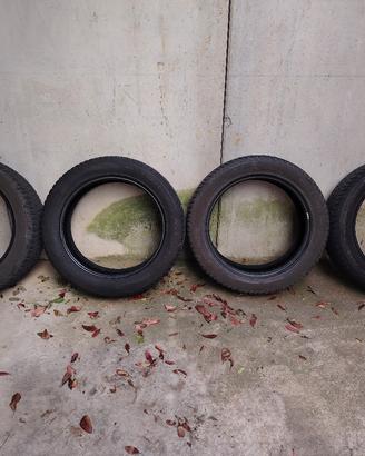 4 Pneumatici 225/55 R19 W invernali