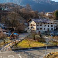 CASA SEMINDIPENDENTE A DRENA