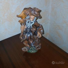 Statuetta in ceramica
