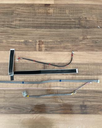 Kit Cablaggi Completi + Ricevitore IR Hisense 75”