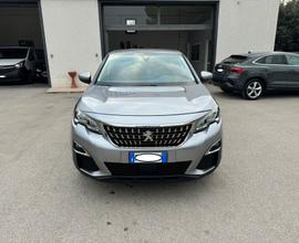 PEUGEOT 3008 BlueHDi 130 S&S Business