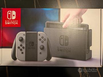 Nintendo Switch V1 + Custodia Super Mario Odyssey