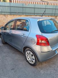 Toyota Yaris 1.0  5 porte Sol