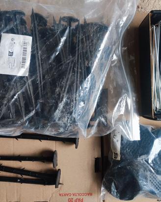 chiodi rondelle e picchetti telo pacciamatura