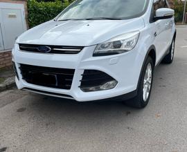 Ford Kuga 2.0 tdci 4WD 150kw titanium