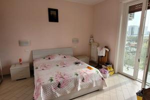 Camera da letto ad uso esclusivo. Solo femmine