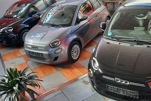 FIAT 500 E' TUA A PARTIRE DA € 9.990 DETAX