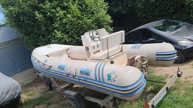 2 gommoni completi di motore e carrello