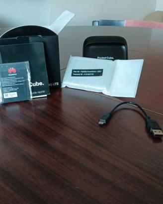 Pocket Cube 4G LTE