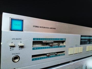 Amplificatore Mitsubishi DA U32 più casse