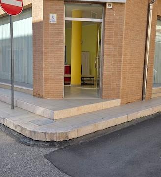 Locale commerciale zona centro
