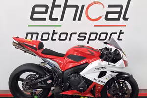 Honda cbr 600 rr anno 2007 USO PISTA - BLIPPER-