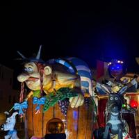 Carro allegorico Adterix e Obelix