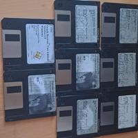 Dischetti con programmi Oracle