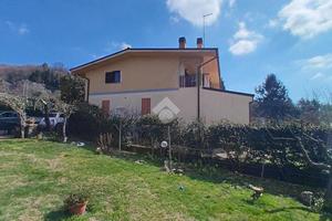 PORZIONE DI BIFAMILIARE A ROCCA PRIORA