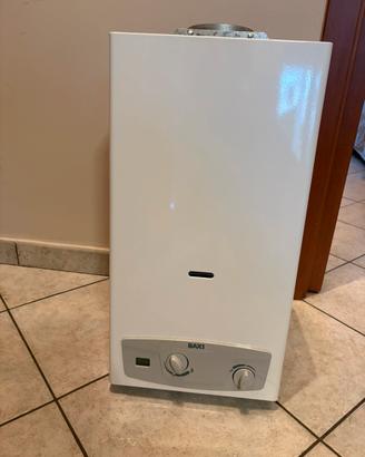 Scaldabagno nuovo a gas Baxi