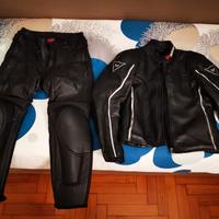 Completo in pelle Dainese