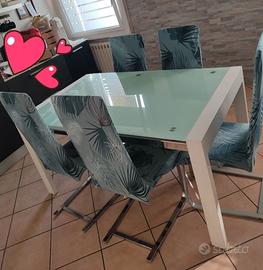 Tavolo allungabile in legno e vetro 90x150/200