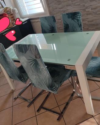 Tavolo allungabile in legno e vetro 90x150/200
