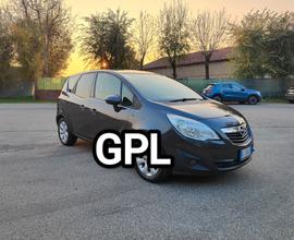 Opel Meriva 1.4 benzina GPL