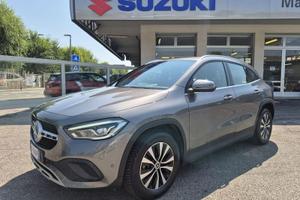 Mercedes-Benz GLA 180 Premium auto
