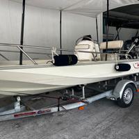 BOSTON WHALE 15 MONTAUK + Carrello stradale