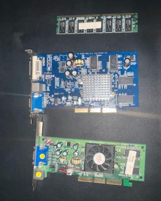 Lotto Hardware Vintage AGP: 2 Schede Video+ RAM