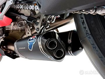 Kit Silenziatore Sottopancia Titanio Nero Ducati P