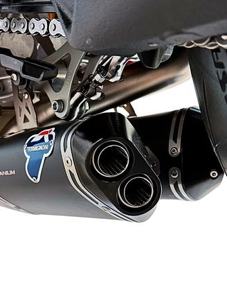 Kit Silenziatore Sottopancia Titanio Nero Ducati P