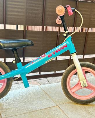Balance bike B'Twin
