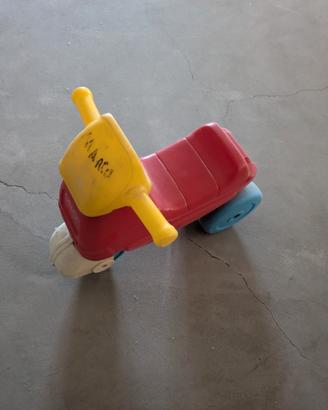 Moto cavalcabile vintage Chicco primi passi 