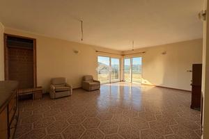 VILLA A SCHIERA D'ANGOLO A CELLINO ATTANASIO