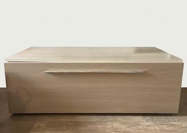 Cassettiera bassa in legno chiaro venato – 120 cm