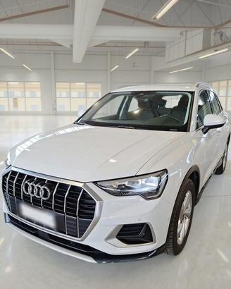 AUDI Q3 SPORTBACK 35 TDI S TRONIC BUSINESS ADVANCE