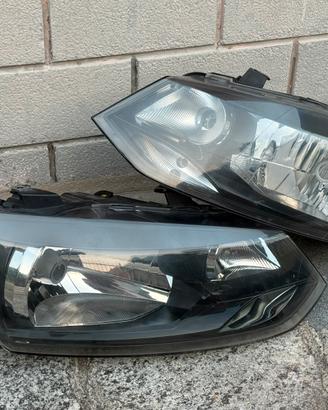 Fari anteriori SX & DX Vw Polo 6R