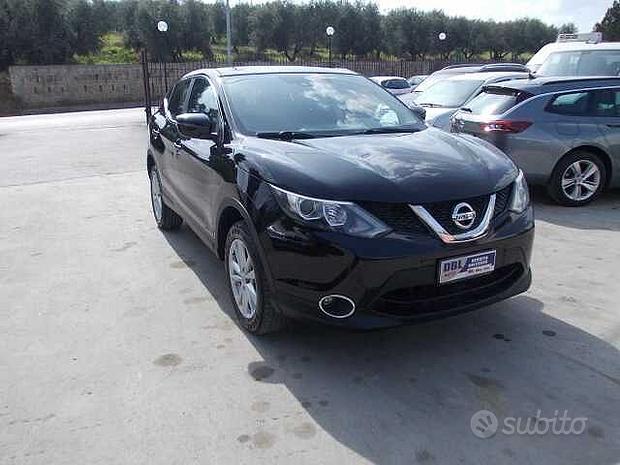 Nissan Qashqai 1.5 dci in vendita da DBL Auto a Canosa di Puglia