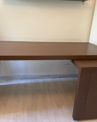 Scrivania Malm  marrone-nero IKEA