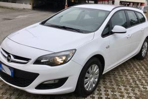 Opel Astra 1.6 CDTi Finanziaria senza busta paga