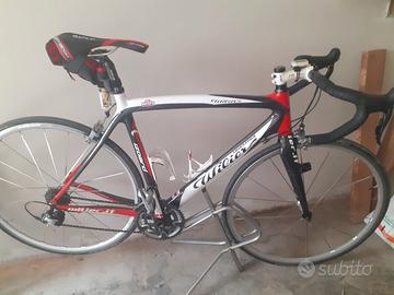 bici corsa carbonio