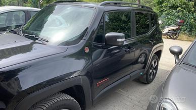 Jeep renegade trailhawk