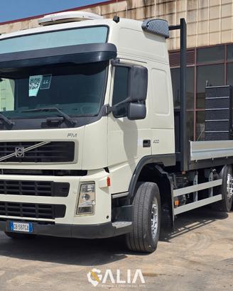 Volvo Trucks FM400 Pianale Nuovo con Rampe Idrauli