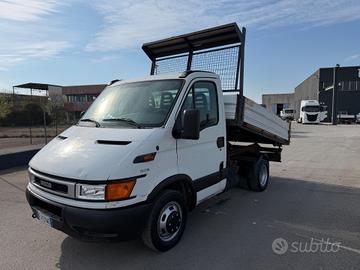 Iveco daily 35c13 ribaltabile trilaterale pat. B