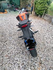 KTM Duke