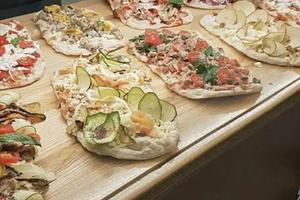 Pizzeria-birreria con dehor esterno